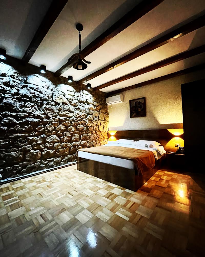 Deluxe Double Room 101